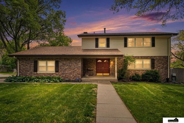 3121 Loveland Street, Lincoln, NE 68502