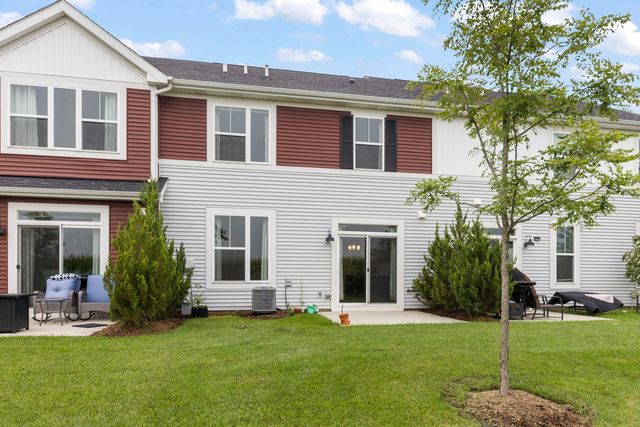 4200 Calder Lane, Aurora, IL 60504