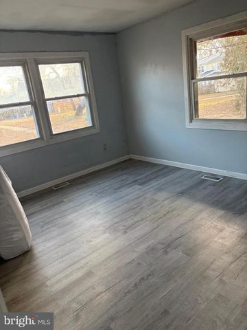 11 RIDGEWOOD PL, Willingboro, NJ 08046