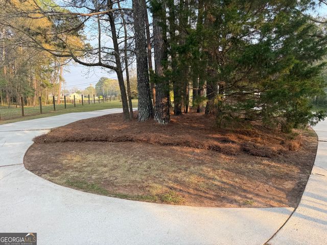 1205 County Line Road, Griffin, GA 30224