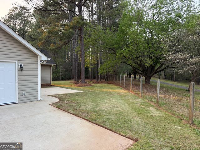 1205 County Line Road, Griffin, GA 30224