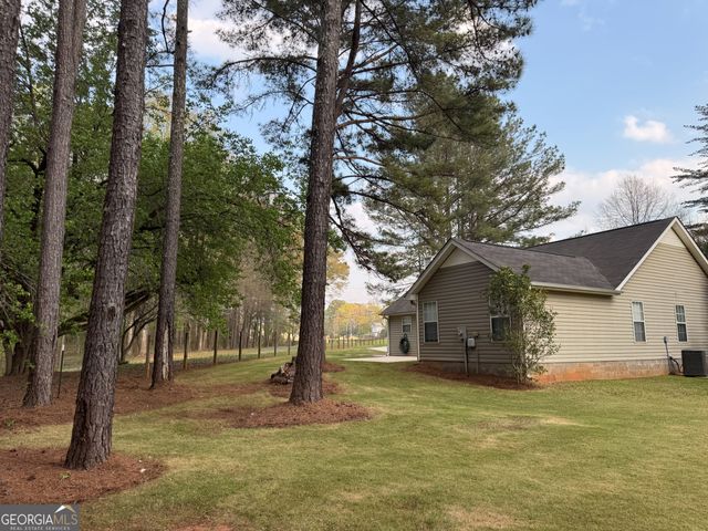 1205 County Line Road, Griffin, GA 30224