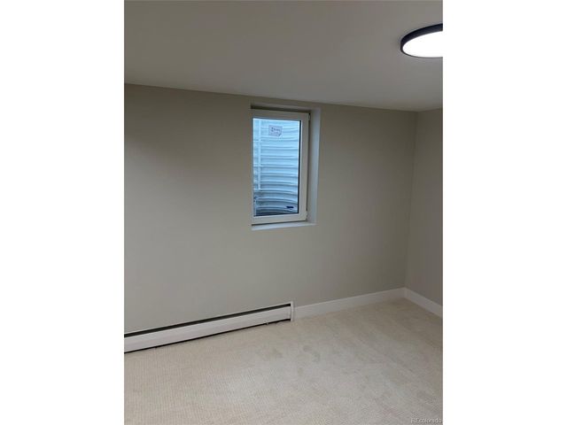 1750 S Ames St, Lakewood, CO 80232