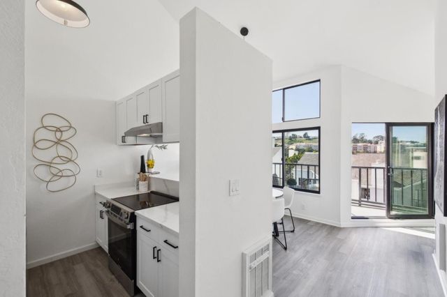 1 Appian Way 703-2, South San Francisco, CA 94080