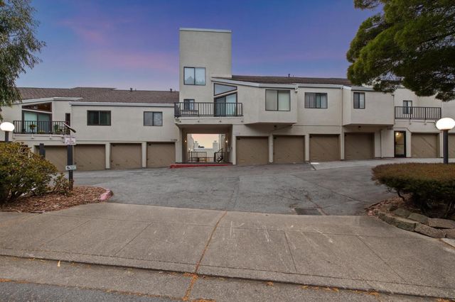 1 Appian Way 703-2, South San Francisco, CA 94080