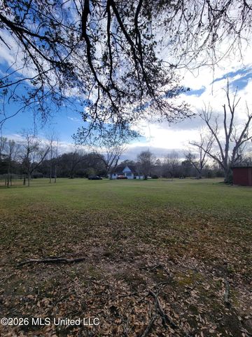 11213 Easley Road, Moss Point, MS 39562