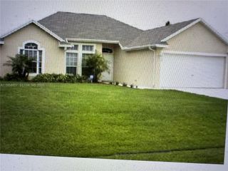 6030 NW Wolverine Rd, Port St. Lucie, FL 34986