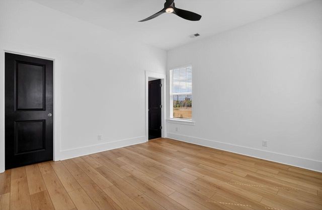 200 Symphony Avenue, Summerville, SC 29486
