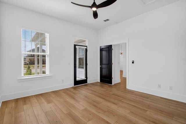 200 Symphony Avenue, Summerville, SC 29486