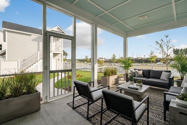 200 Symphony Avenue, Summerville, SC 29486