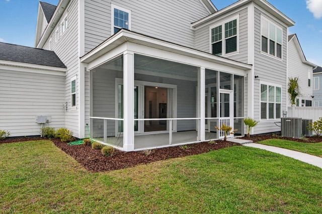 200 Symphony Avenue, Summerville, SC 29486