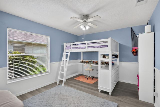 8295 SANDPINE Circle, Port St. Lucie, FL 34952