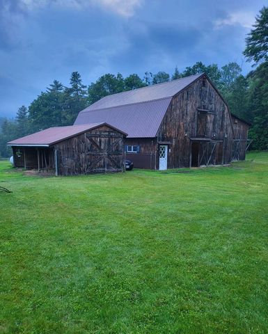 86 Hewitt Road, Claremont, NH 03743