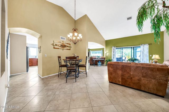 19017 N 96th Avenue, Peoria, AZ 85382