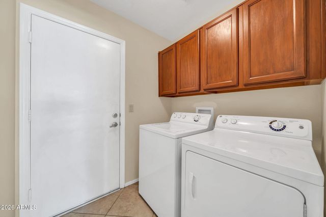 19017 N 96th Avenue, Peoria, AZ 85382