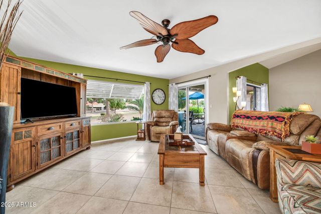 19017 N 96th Avenue, Peoria, AZ 85382