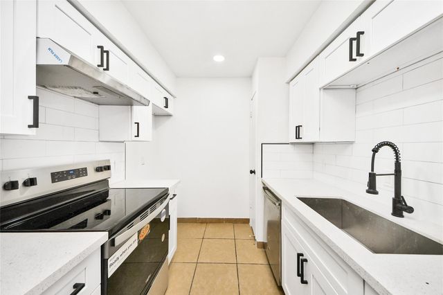 10211 Sugar Branch Drive 342, Houston, TX 77036