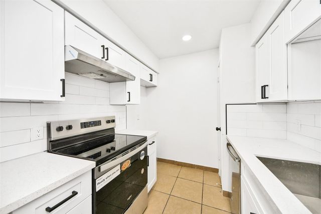 10211 Sugar Branch Drive 342, Houston, TX 77036