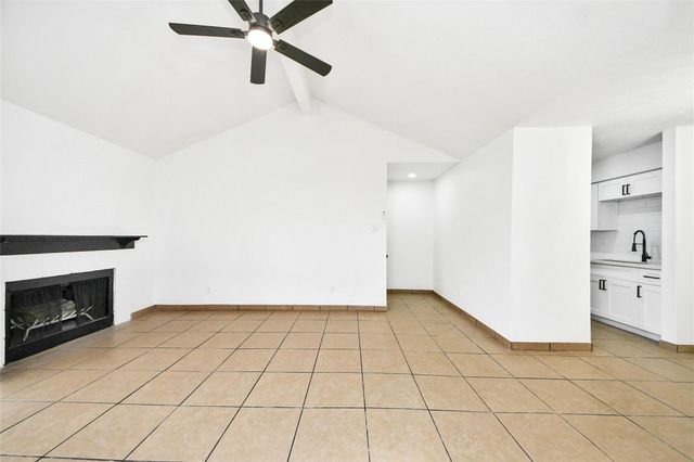 10211 Sugar Branch Drive 342, Houston, TX 77036