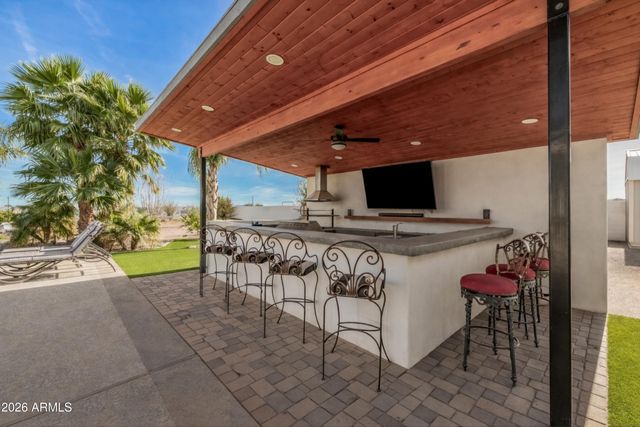 782 N Shannon Place, Casa Grande, AZ 85193