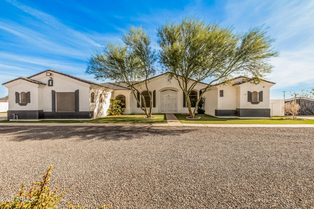 782 N Shannon Place, Casa Grande, AZ 85193