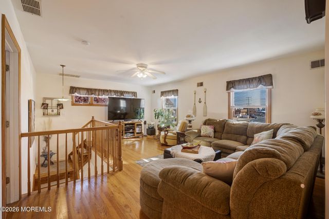 103 Shore Drive, Highlands, NJ 07732