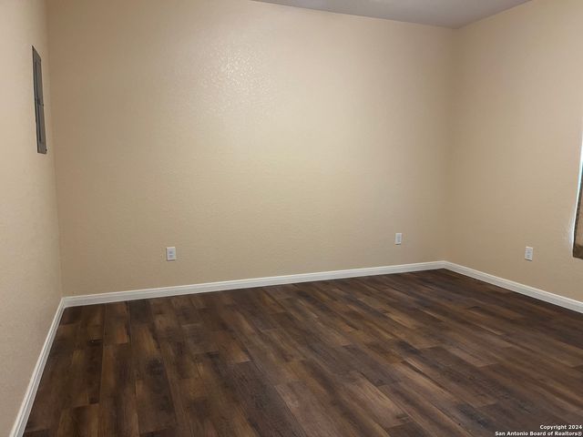 2826 CHRISTIAN DR, San Antonio, TX 78222