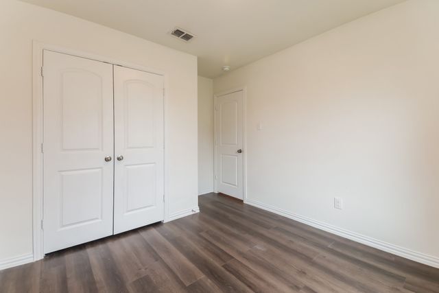 510 E Shepherd Street, Denison, TX 75021