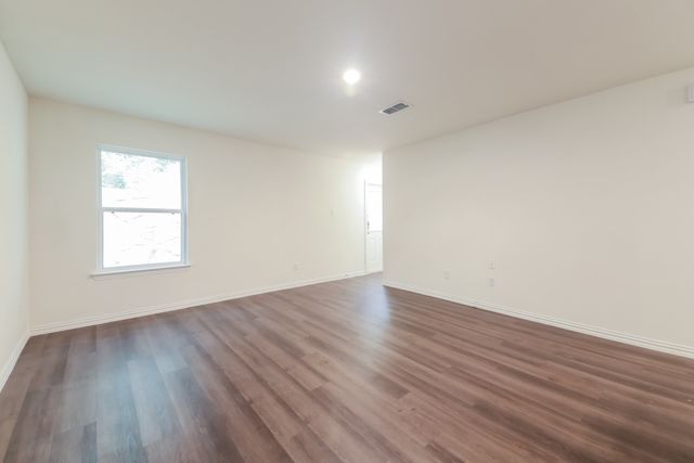 510 E Shepherd Street, Denison, TX 75021