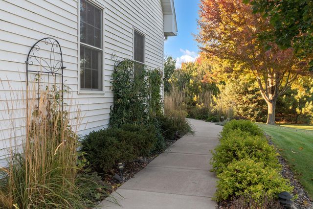 6844 Odell Avenue S, Denmark Twp, MN 55033