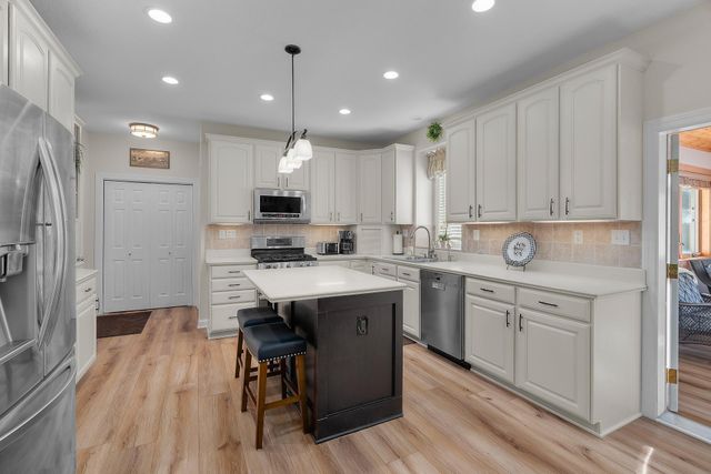 6844 Odell Avenue S, Denmark Twp, MN 55033