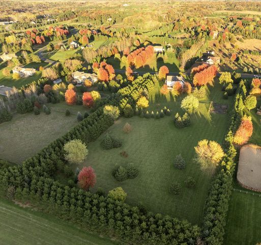 6844 Odell Avenue S, Denmark Twp, MN 55033