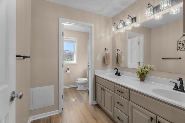 6844 Odell Avenue S, Denmark Twp, MN 55033