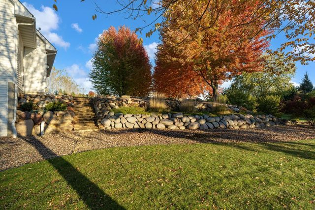 6844 Odell Avenue S, Denmark Twp, MN 55033