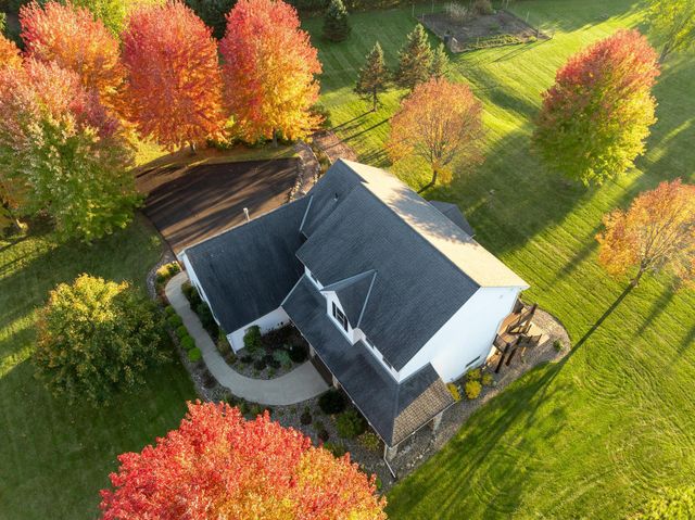 6844 Odell Avenue S, Denmark Twp, MN 55033