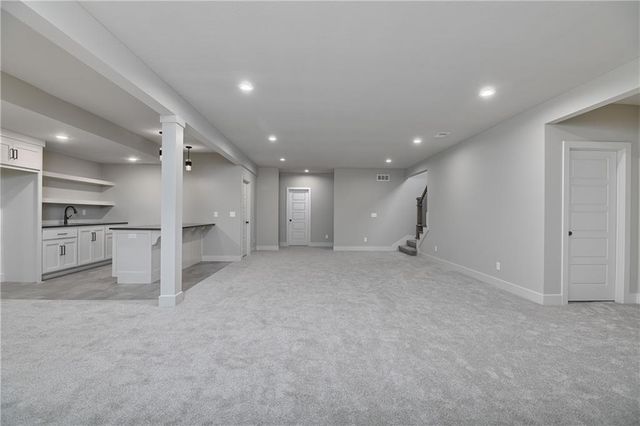 6005 Arapahoe Street, Shawnee, KS 66226