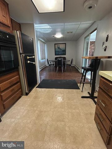 15 MATTHEWS RD, Newark, DE 19713