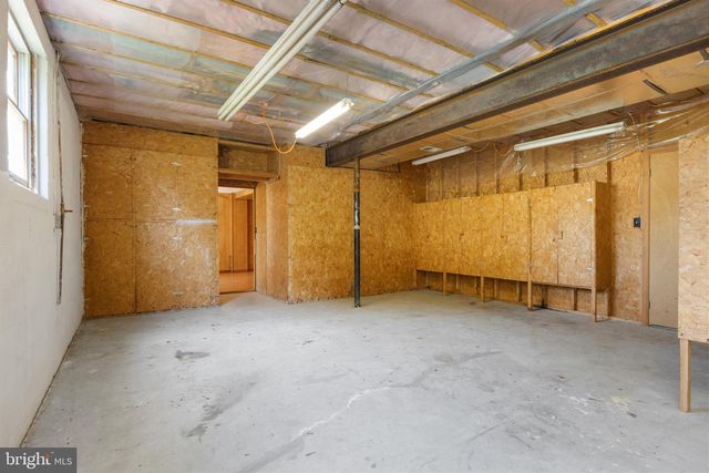 14 BENJAMIN DR, Hanover, PA 17331