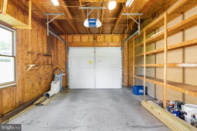 14 BENJAMIN DR, Hanover, PA 17331