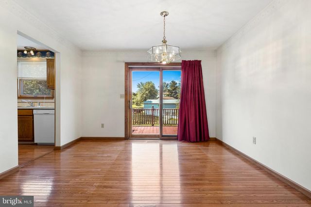 14 BENJAMIN DR, Hanover, PA 17331
