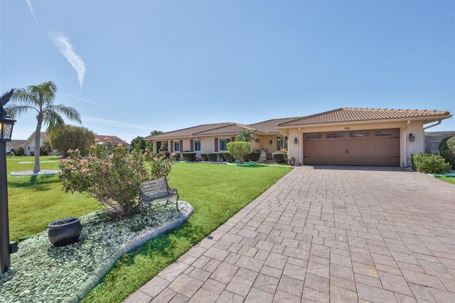 705 BALTUSROL WAY, Sun City Center, FL 33573