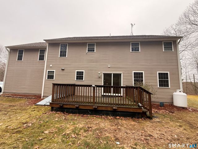 15 Salmon Drive, Brooklyn, CT 06234