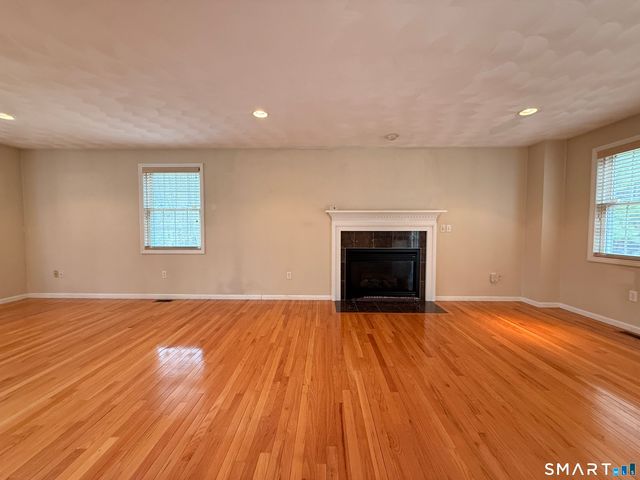 15 Salmon Drive, Brooklyn, CT 06234