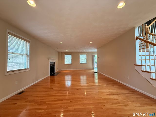 15 Salmon Drive, Brooklyn, CT 06234