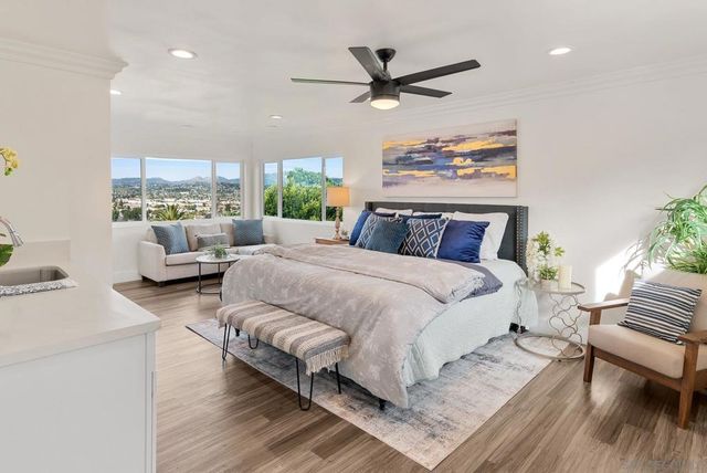 1192 Merritt Dr, El Cajon, CA 92020