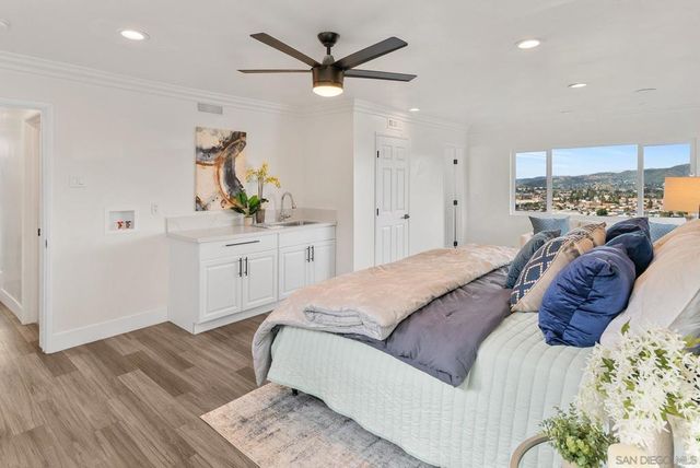 1192 Merritt Dr, El Cajon, CA 92020