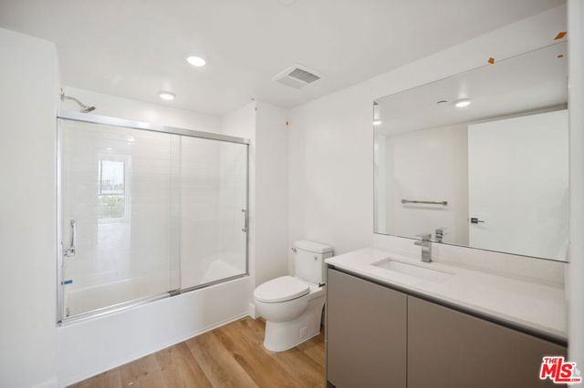 1126 N Cornwell Street 305, Los Angeles, CA 90033