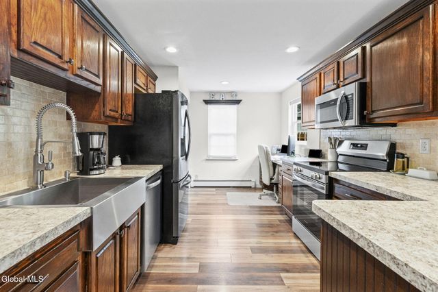 1820 Helderberg Avenue, Rotterdam, NY 12306