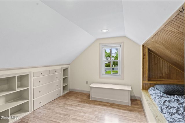1820 Helderberg Avenue, Rotterdam, NY 12306
