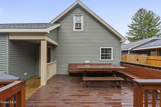 1820 Helderberg Avenue, Rotterdam, NY 12306